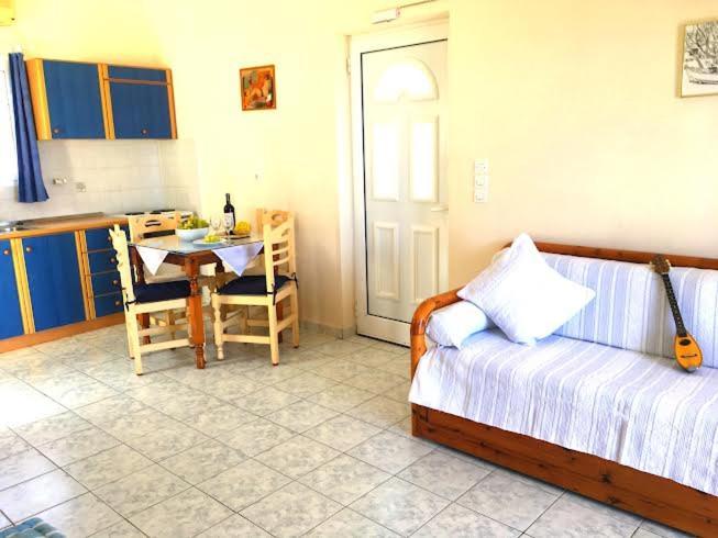Evangelia House Sea View Apartments Agia Pelagia  외부 사진